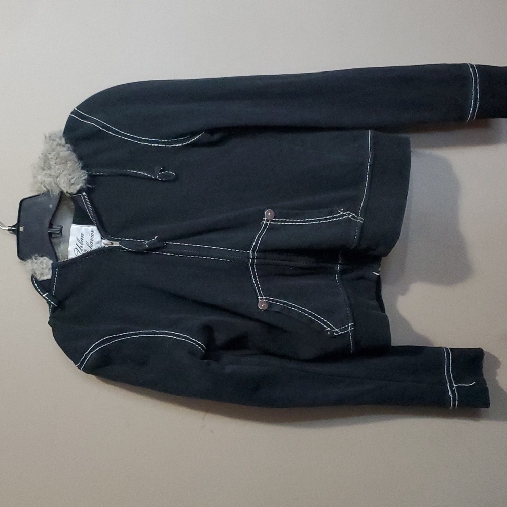 Urban behavior hoodie size large